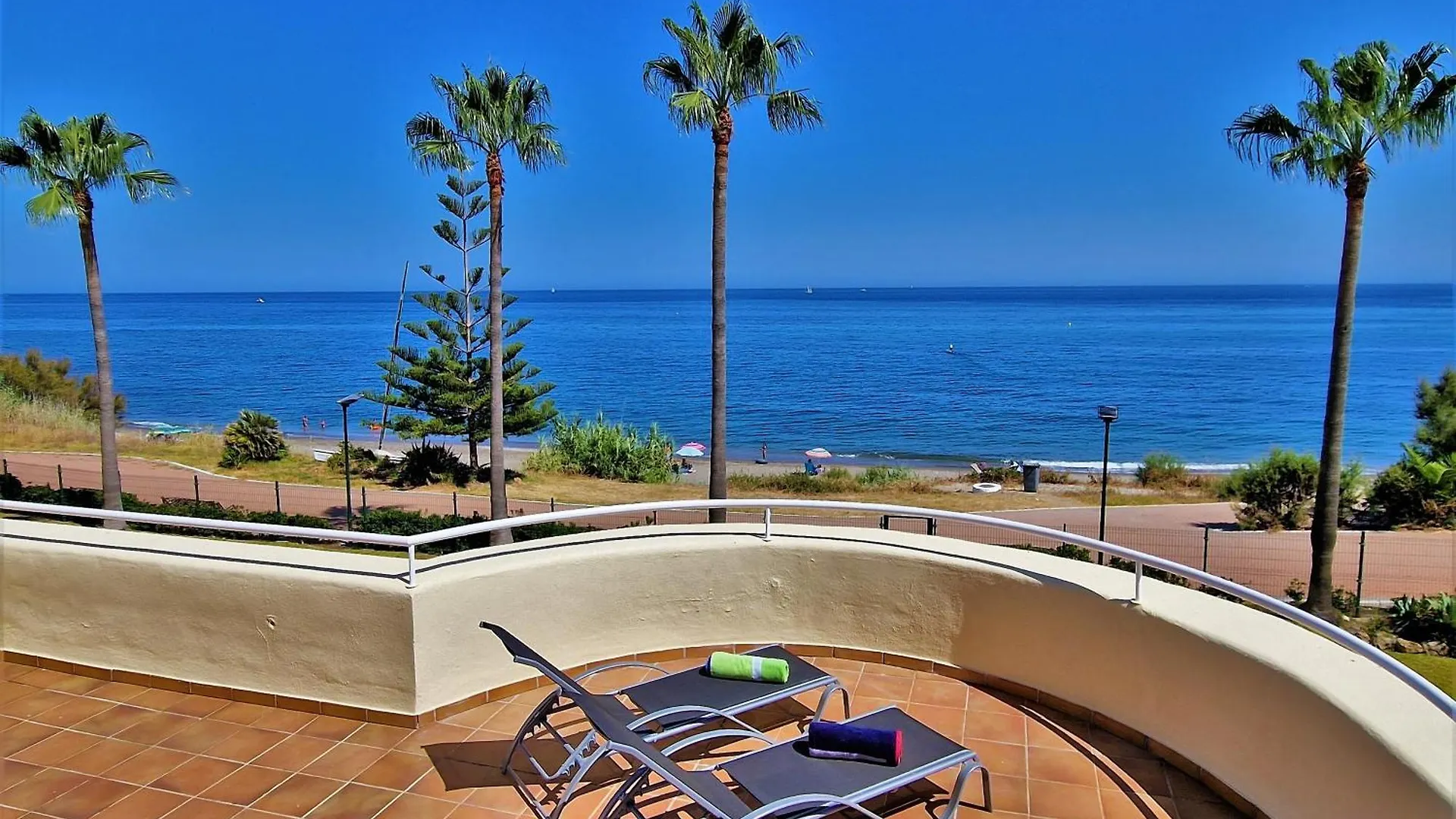 Apartments Bermuda Beach Estepona