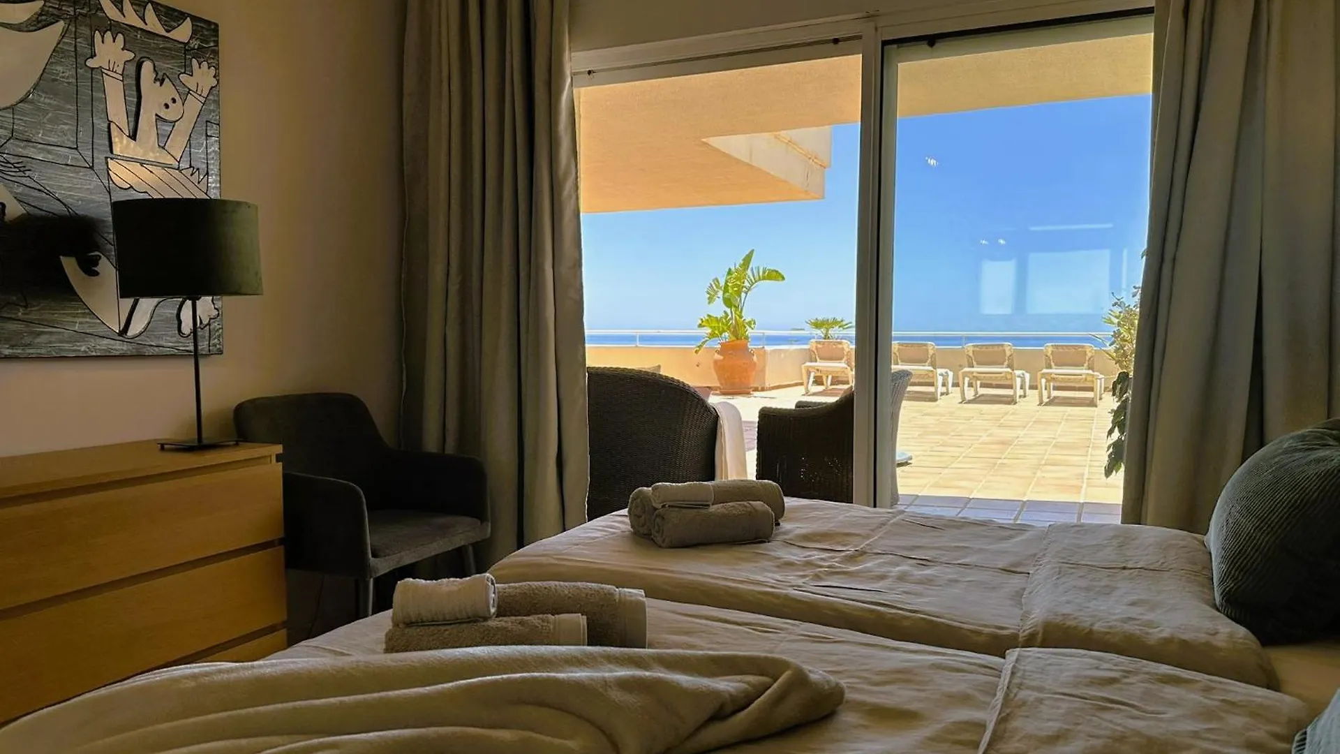 Apartments Bermuda Beach Estepona