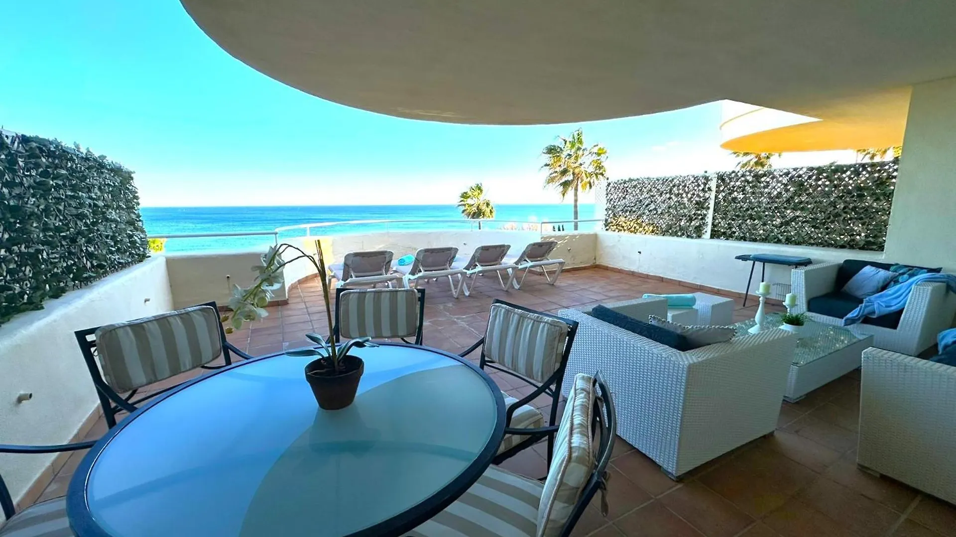 Apartments Bermuda Beach Estepona 0*,
